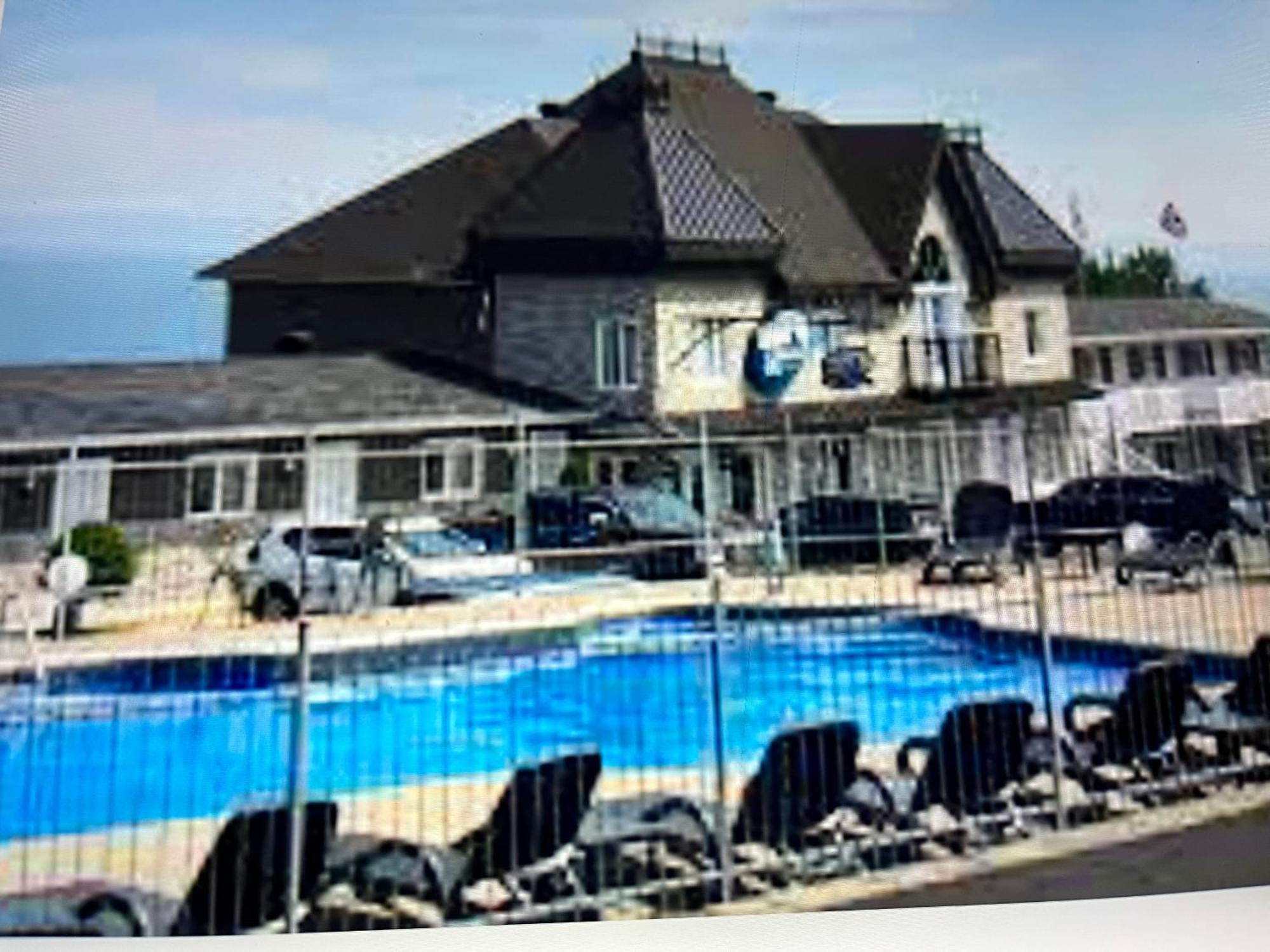 Motel Vue Belvedere Saint-Simeon  Bagian luar foto