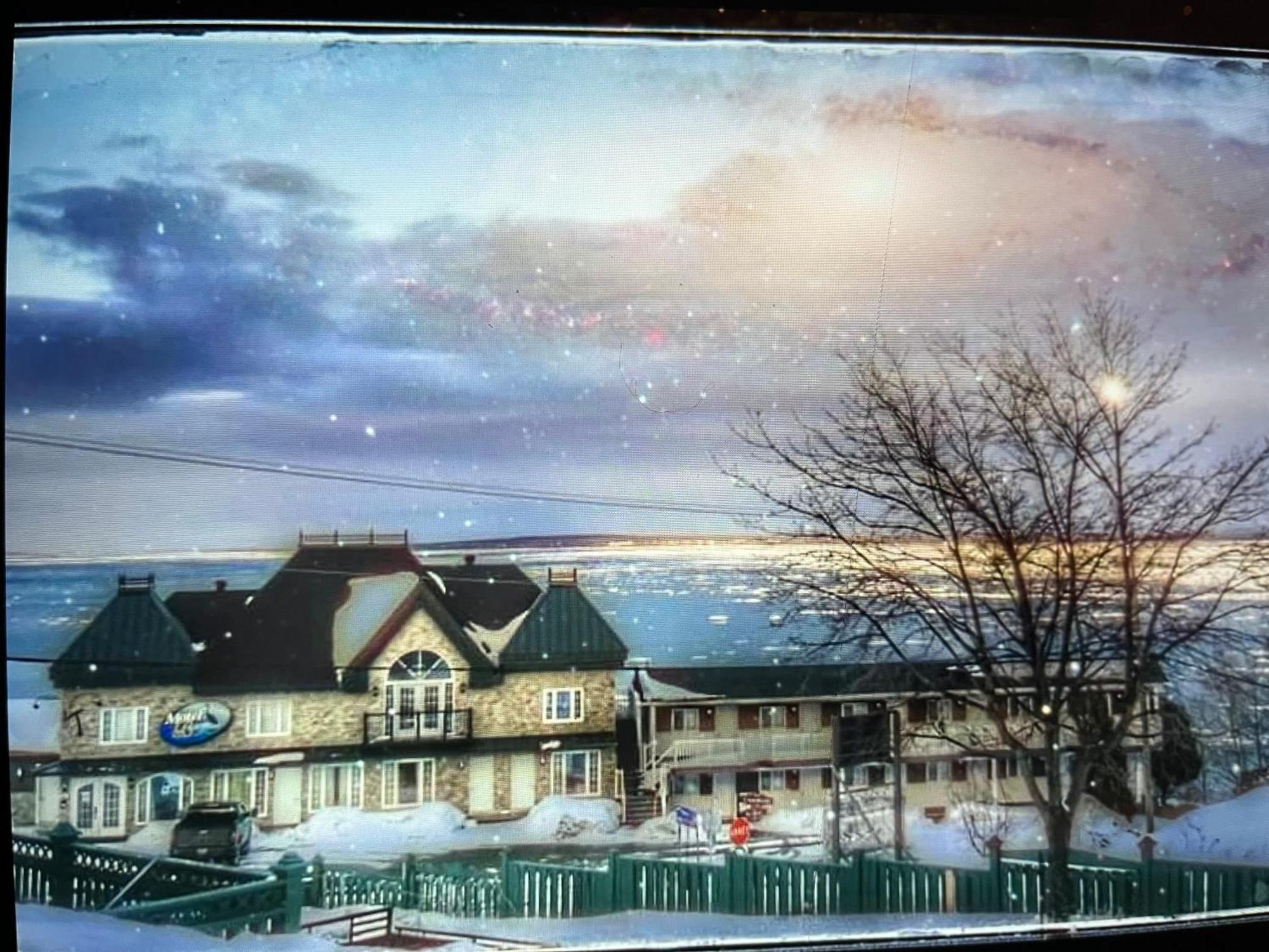 Motel Vue Belvedere Saint-Simeon  Bagian luar foto
