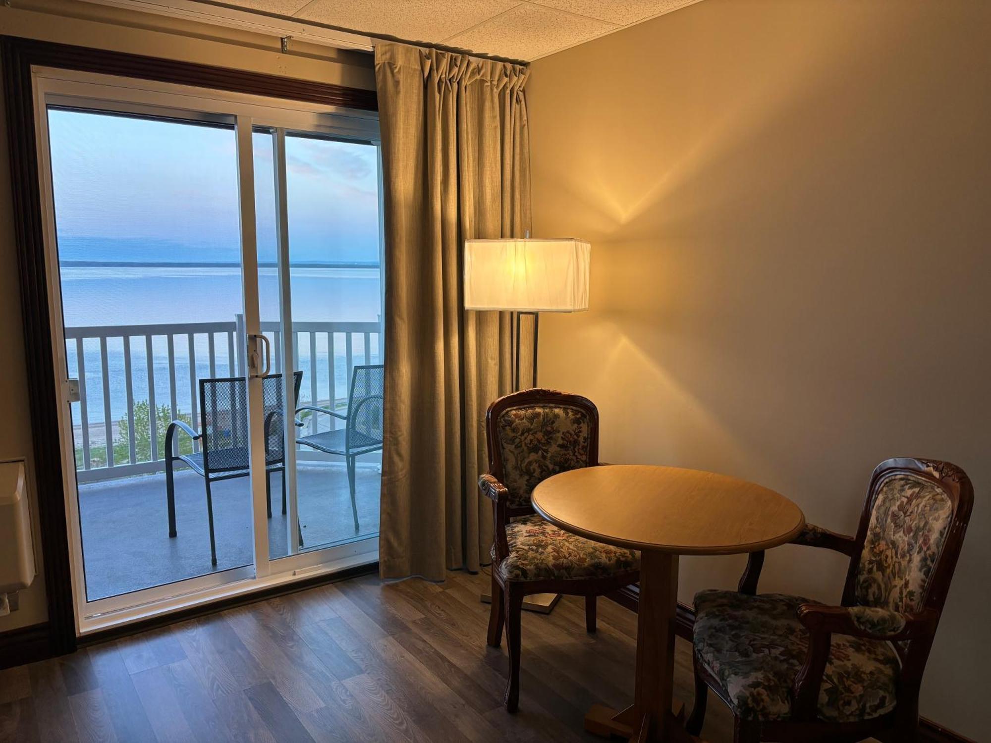 Motel Vue Belvedere Saint-Simeon  Bagian luar foto