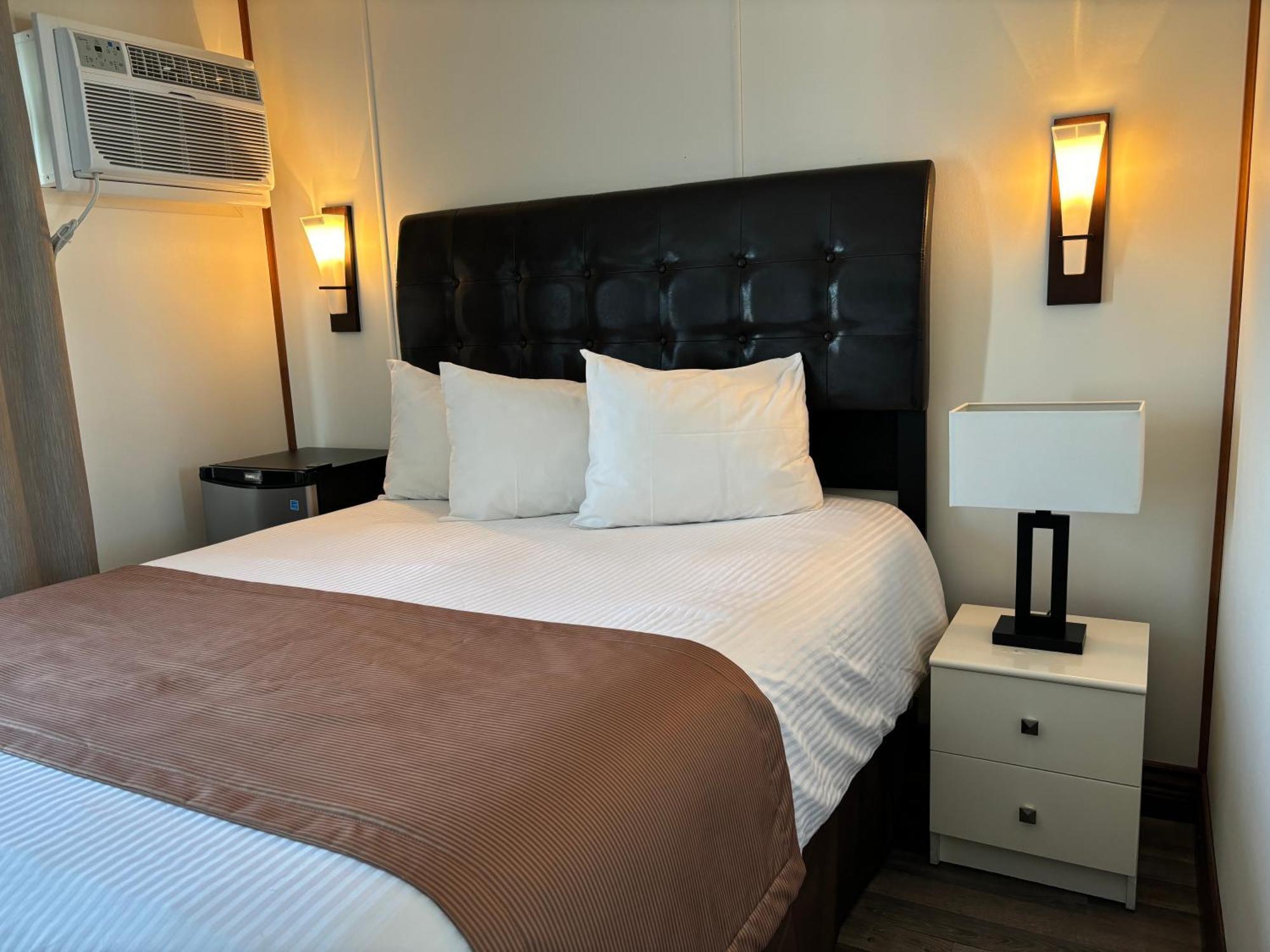 Motel Vue Belvedere Saint-Simeon  Bagian luar foto